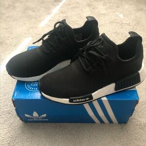 Adidas NMD R1 Black & White Shoes Sz 6.5Y 6 1/2Y